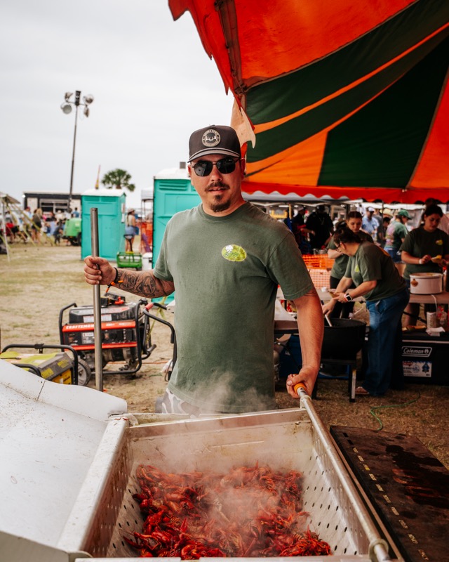 Crawfish Critic Cookoff scene